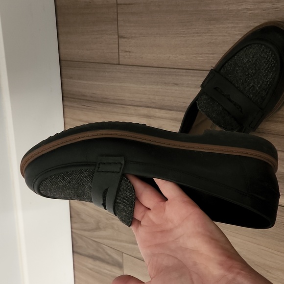 Womens Shoes |Size 7 - Picture 4 of 4